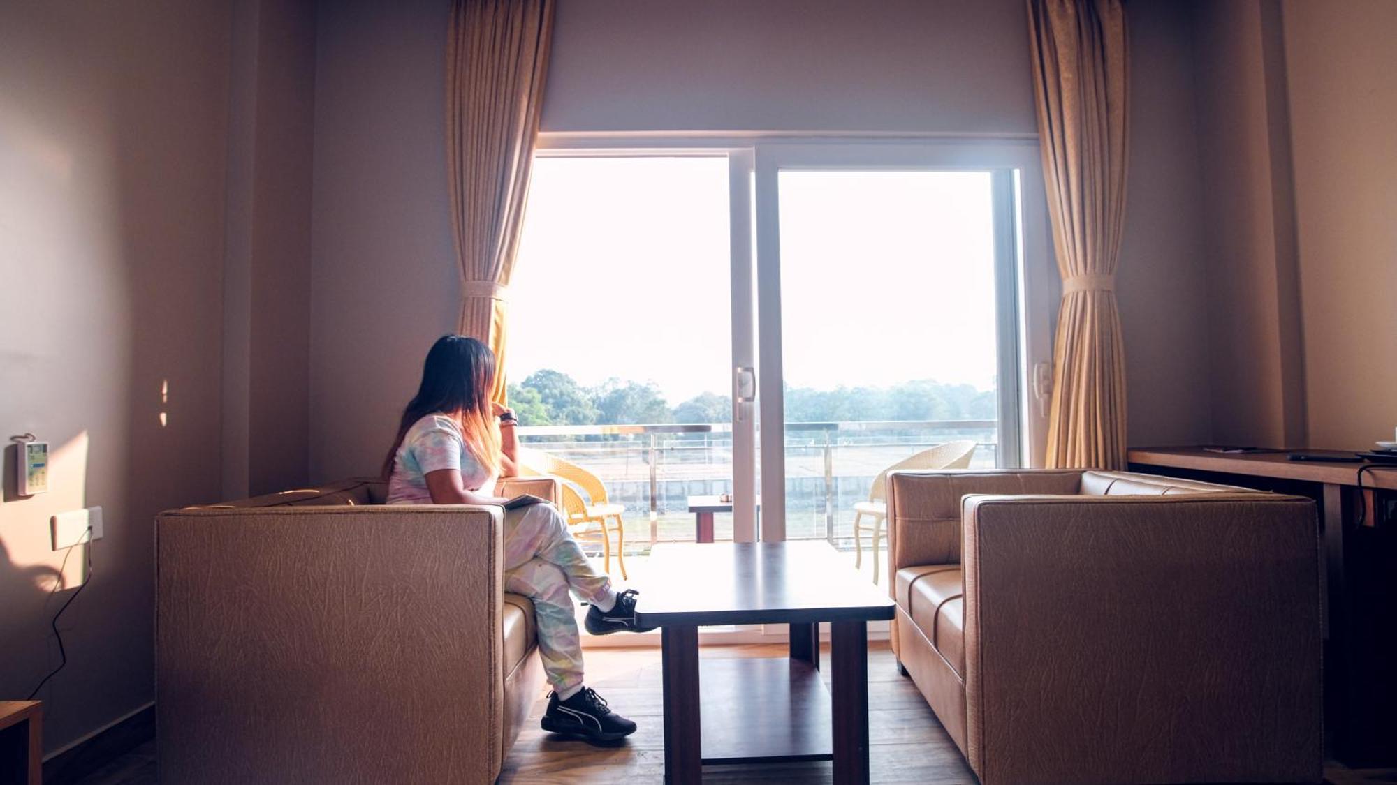 Finn'S Weaver Resort, Kāziranga Buitenkant foto